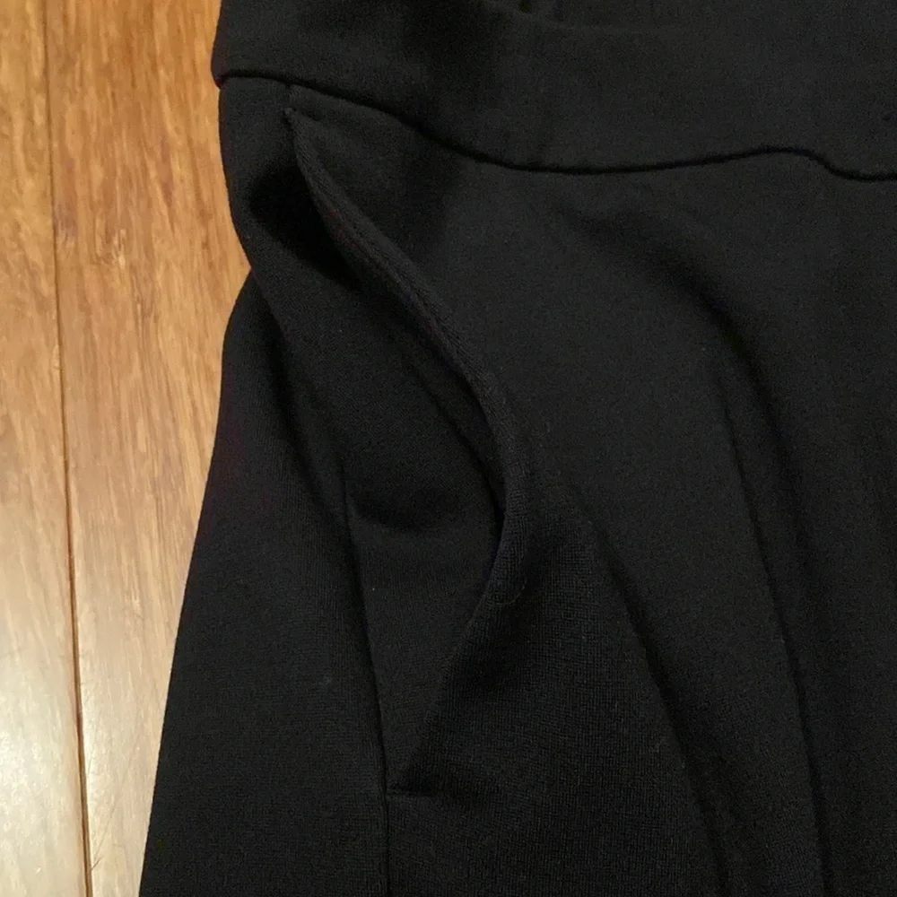 Eileen Fisher black women’s pants - size L - button closure - elastic back - Picture 3 of 11